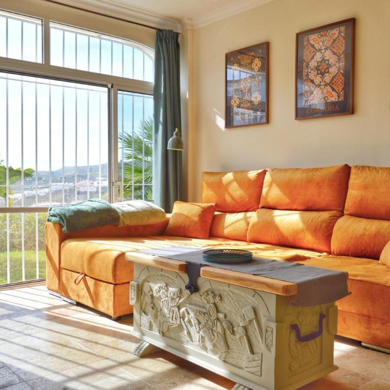 Stylish Holiday Apartment in Torrox Park with Sea View - Apartamento de 2 dormitorios - 1