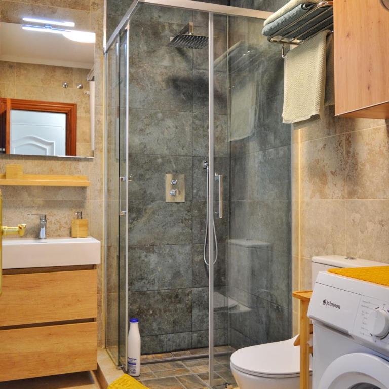 Stylish Holiday Apartment in Torrox Park with Sea View - Apartamento de 2 dormitorios - 10