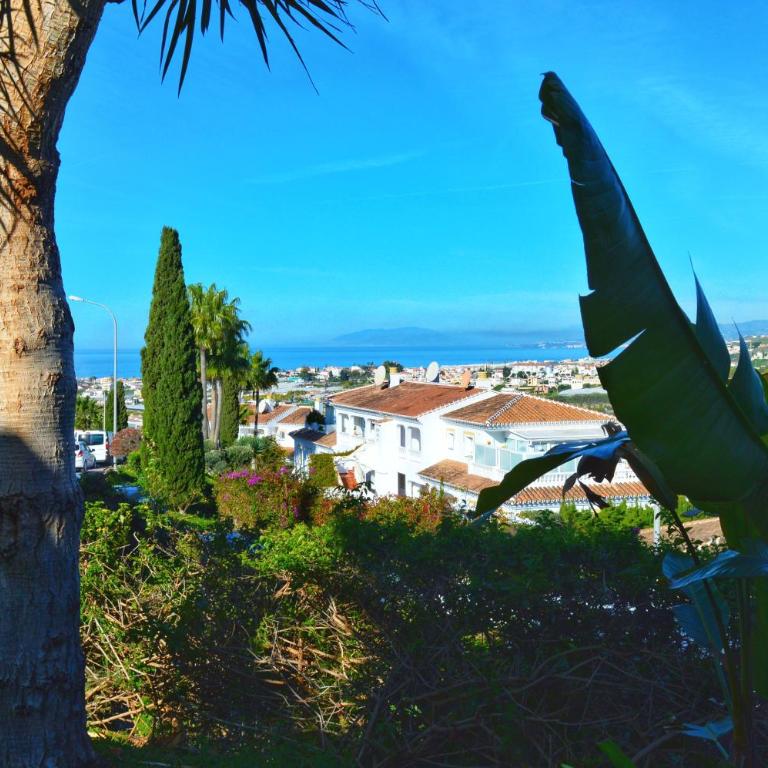 Stylish Holiday Apartment in Torrox Park with Sea View - Apartamento de 2 dormitorios - 20