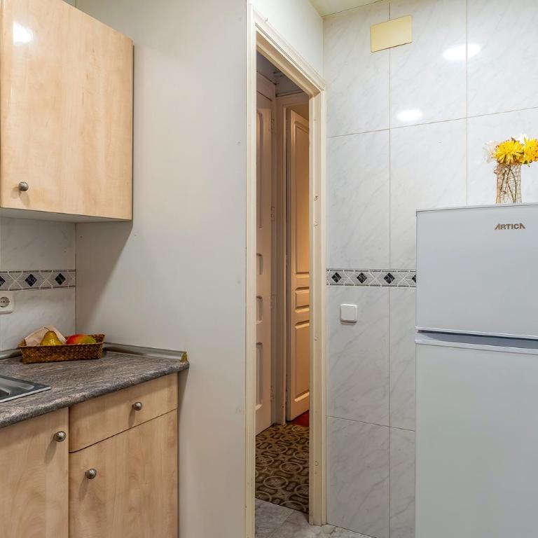 AB Nou de la Rambla - Apartment with Balcony - 13