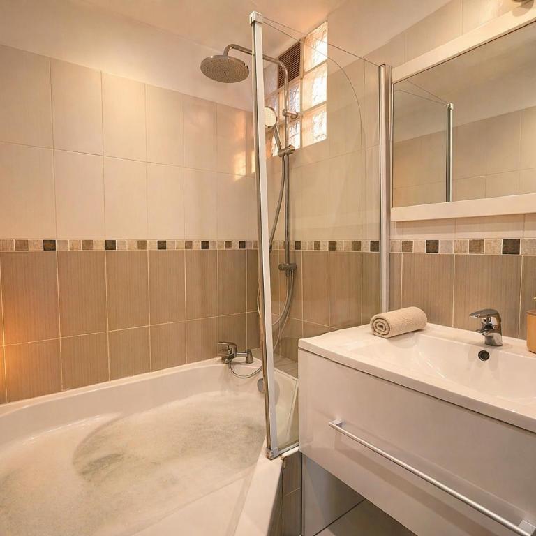 Appartement lumineux avec balcon Saint-Raphaël - Appartamento con 2 Camere da Letto e Balcone - 10