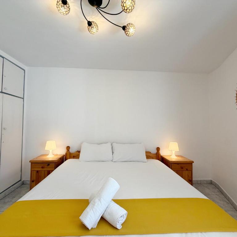 DOMuum Holidays - CHIPRE - Three-Bedroom Apartment - 14