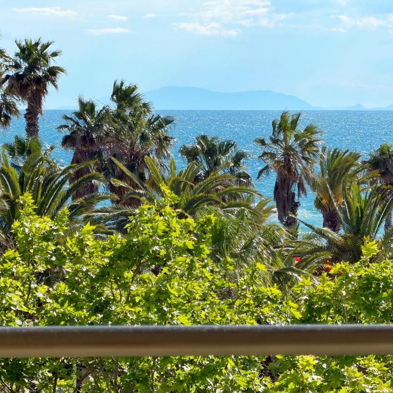 DOMuum Holidays - CHIPRE - Three-Bedroom Apartment - 26