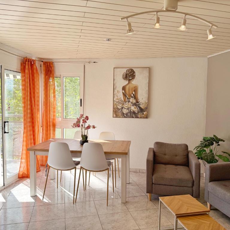 DOMuum Holidays - CHIPRE - Three-Bedroom Apartment - 3