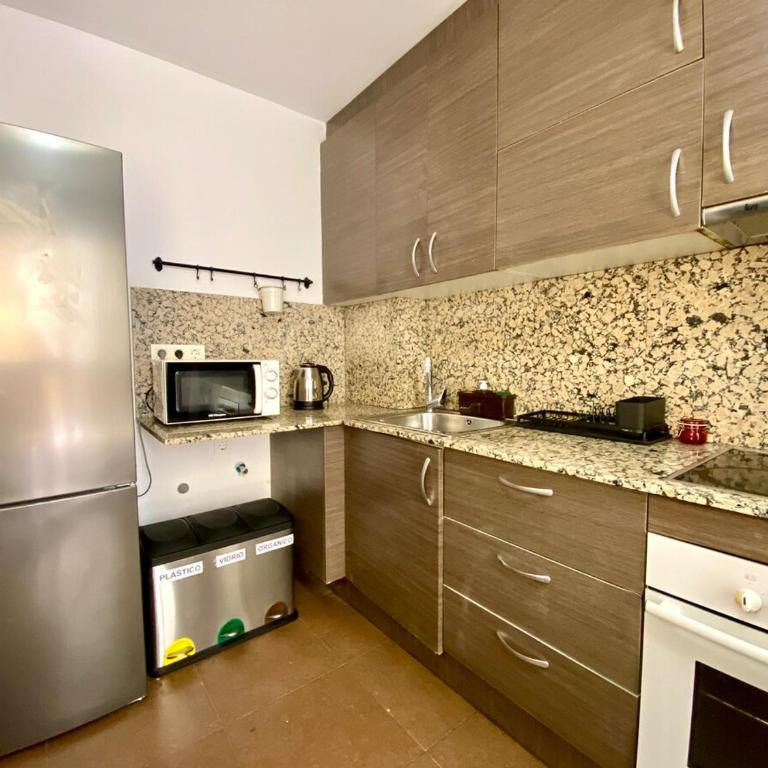 Apartment near the metro blue line - Apartamento - 12