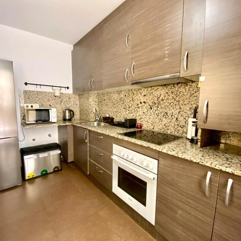 Apartment near the metro blue line - Apartamento - 14