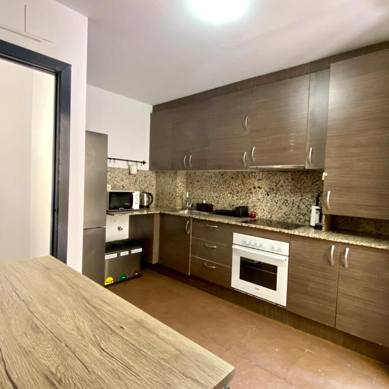 Apartment near the metro blue line - Apartamento - 16