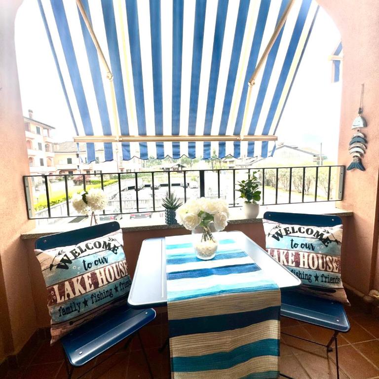 Azzurra Charming Apartment • Walk to Lake - Appartamento - 13