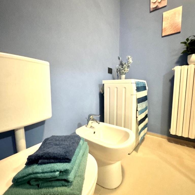 Azzurra Charming Apartment • Walk to Lake - Appartamento - 24