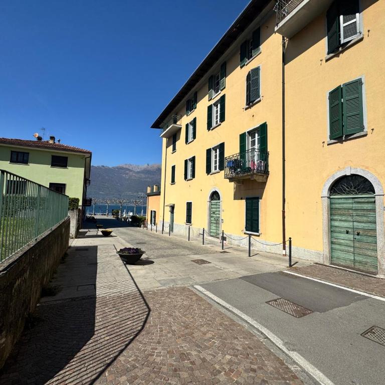 Azzurra Charming Apartment • Walk to Lake - Appartamento - 33