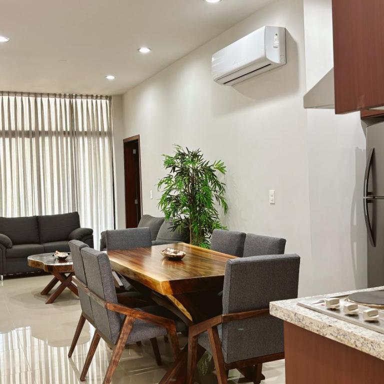 Depto con Alberca en Zona Dorada Mazatlan - Two-Bedroom Apartment - 1