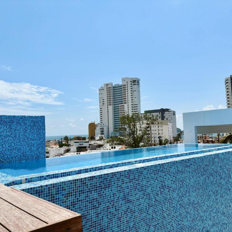 Depto con Alberca en Zona Dorada Mazatlan - Two-Bedroom Apartment - 5