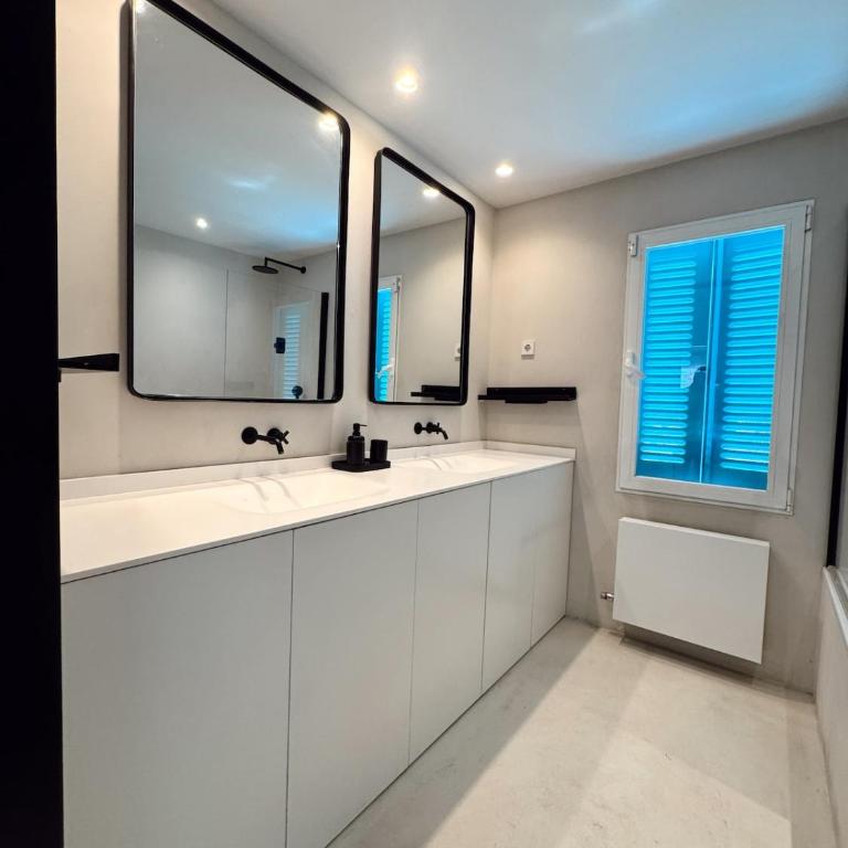 Casa con piscina privada para alquiler temporal - Three-Bedroom Townhouse - 30