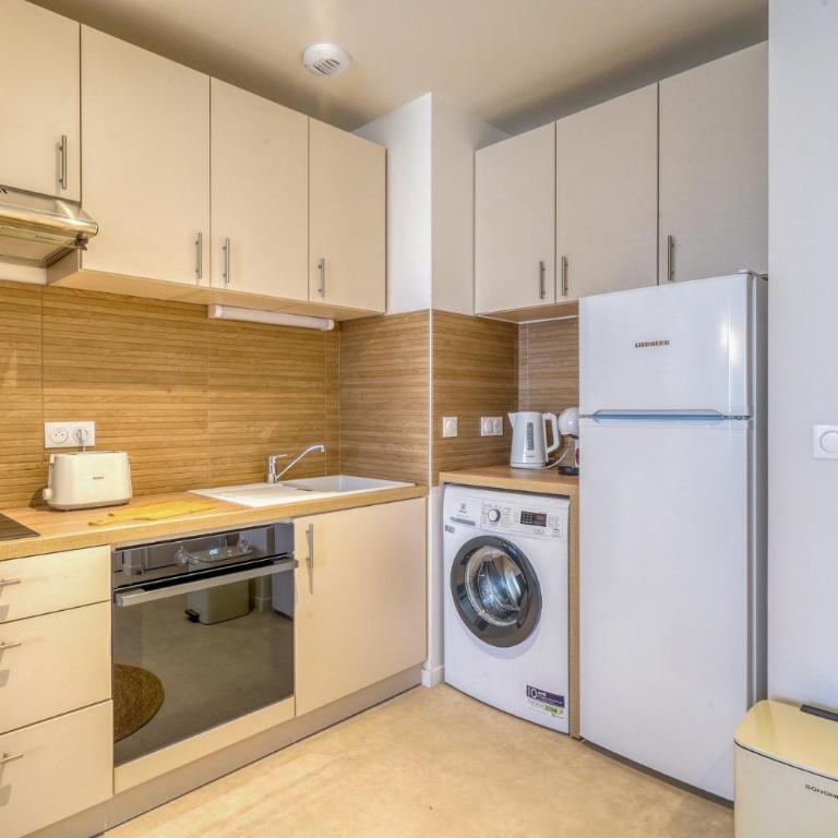 Appartement Climatisé Hémérac -Arcachon Centre - Apartment with Shower - 7