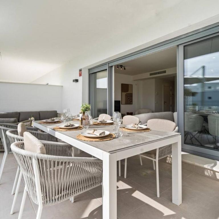 Cancelada 2BR Apt Acqua Gardens - Walk to Beach and Pool - Apartamento - 18