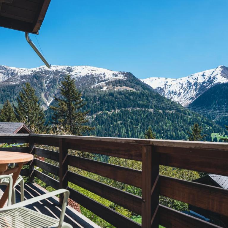 Chalet Montis - Ferienhaus mit 3 Schlafzimmern - 3
