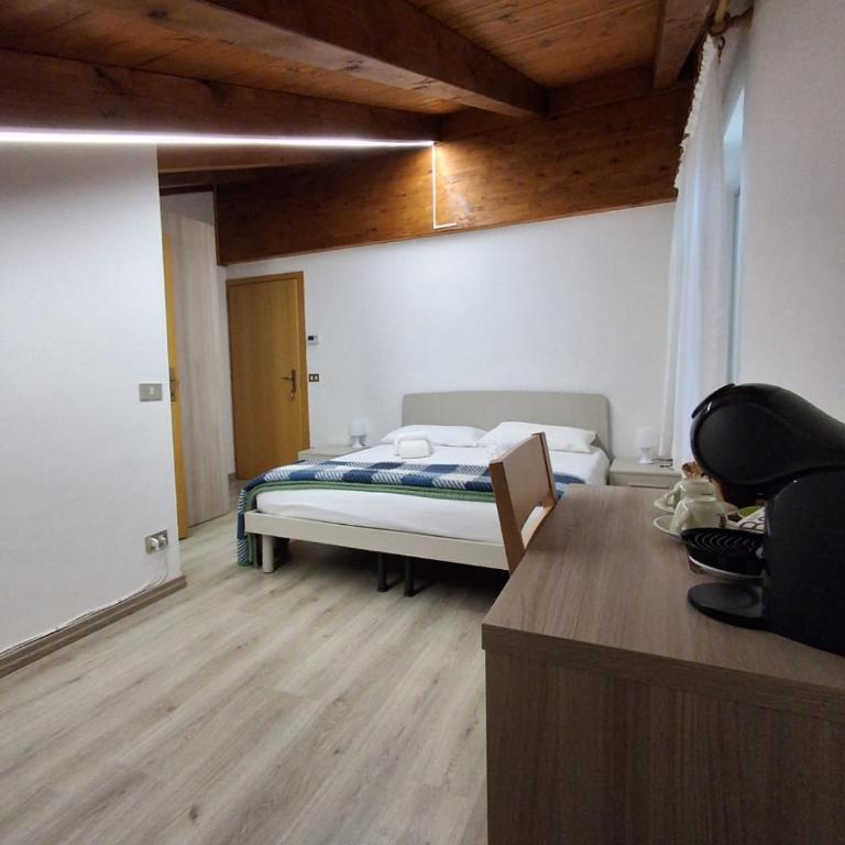 Agritur Casa al Mulino Camere - Camera Matrimoniale con Bagno Privato - 2