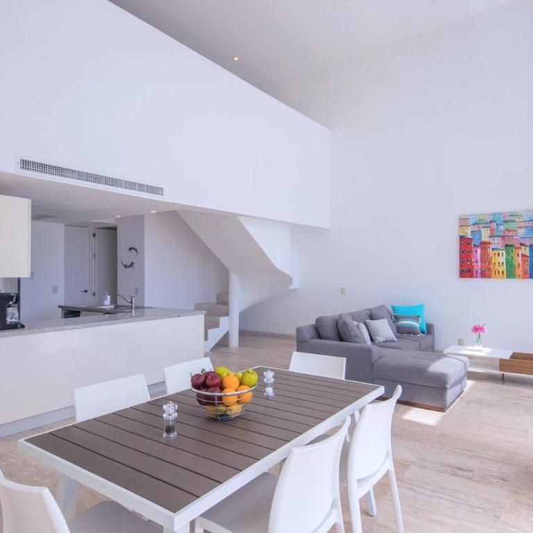 Ocean Views, Private Pool, Zona Romantica - Apartment - 8