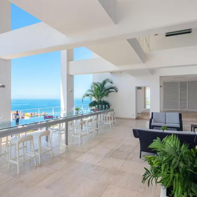 Ocean Views, Private Pool, Zona Romantica - Apartment - 22