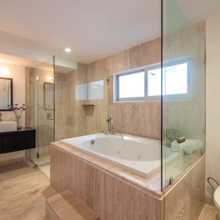 Ocean Views, Private Pool, Zona Romantica - Apartment - 38