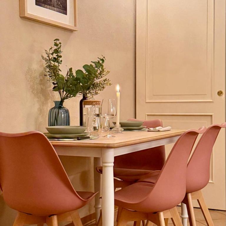 Elegance & Design In The Historic Center - One-Bedroom Apartment - 3