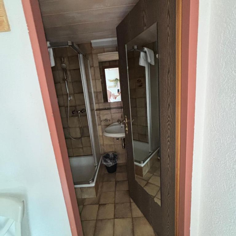 Kronenlodge - Großes Doppelzimmer - 1