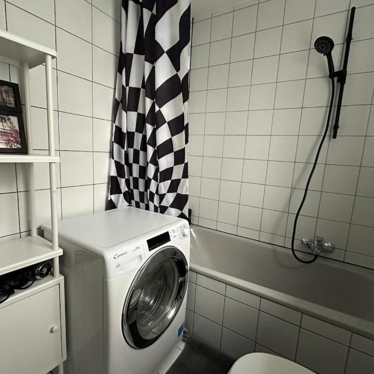 2-room domicile in Würzburg's trendy district - Apartment mit 1 Schlafzimmer - 41
