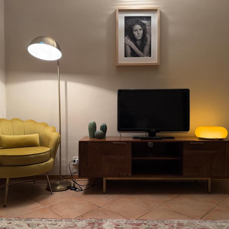 Elegance & Design In The Historic Center - One-Bedroom Apartment - 39