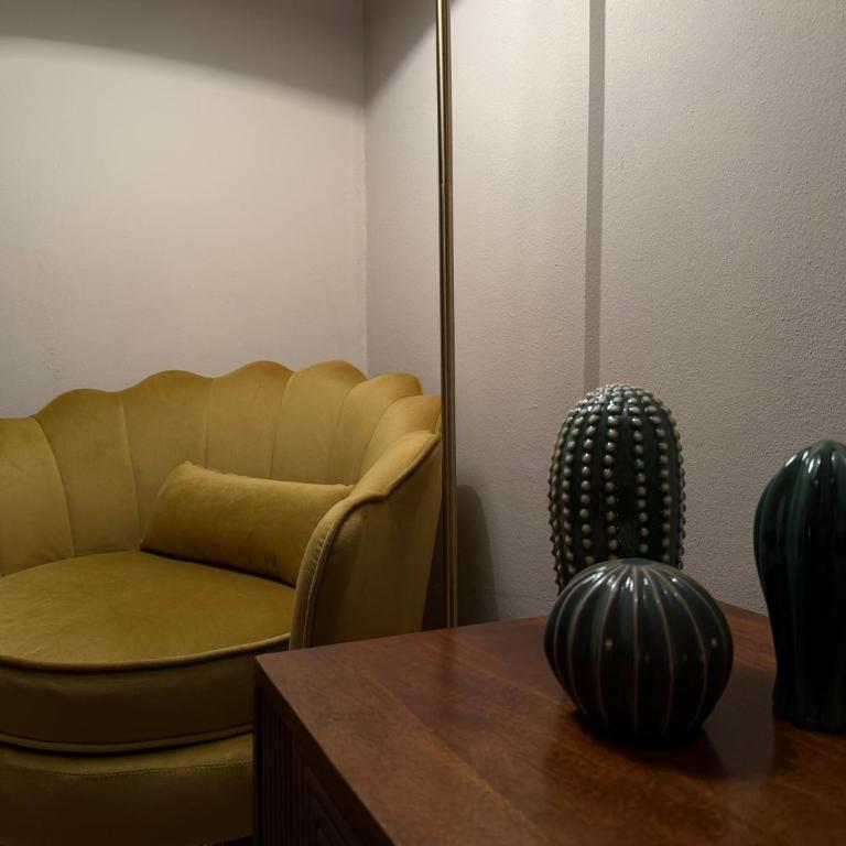 Elegance & Design In The Historic Center - One-Bedroom Apartment - 41