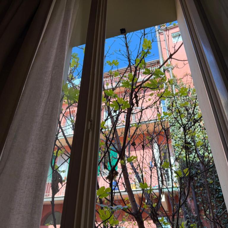 Elegance & Design In The Historic Center - One-Bedroom Apartment - 51