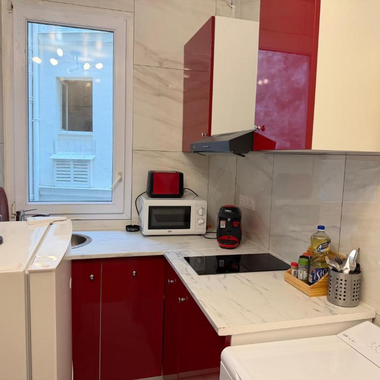 SCI IMMO VOLTAIRE - Appartamento con 2 Camere da Letto - 9