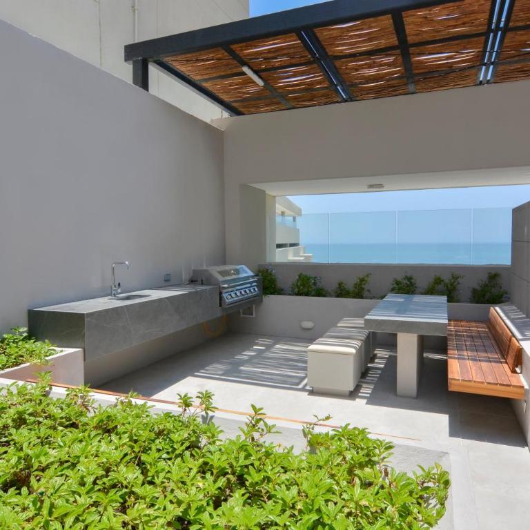 Luxury Loft P12 Vistas al Mar y Sierra Nevada Piscina & Jacuzzi - Apartamento de 1 dormitorio con balcón y vistas a la montaña - 11