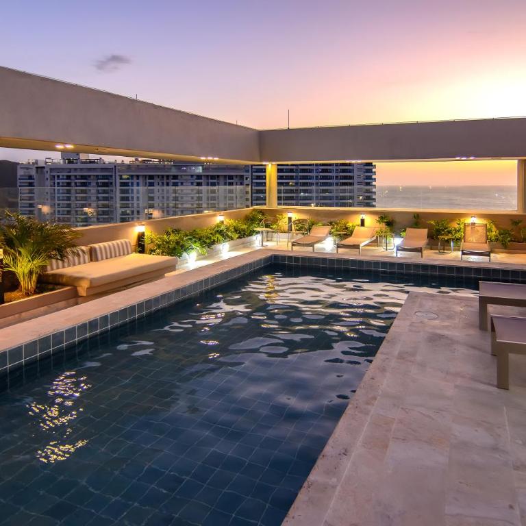 Luxury Loft P12 Vistas al Mar y Sierra Nevada Piscina & Jacuzzi - Apartamento de 1 dormitorio con balcón y vistas a la montaña - 9