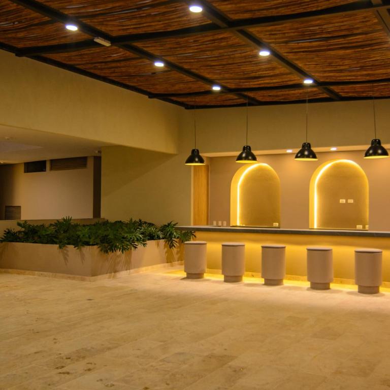 Luxury Loft P12 Vistas al Mar y Sierra Nevada Piscina & Jacuzzi - Apartamento de 1 dormitorio con balcón y vistas a la montaña - 55