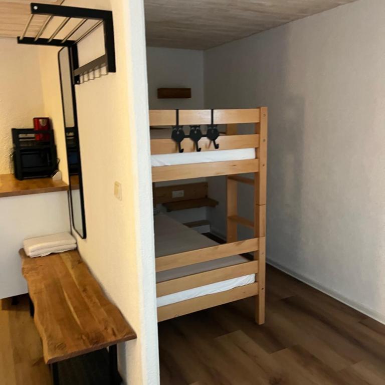 Kronenlodge - Familienzimmer mit Balkon - 4