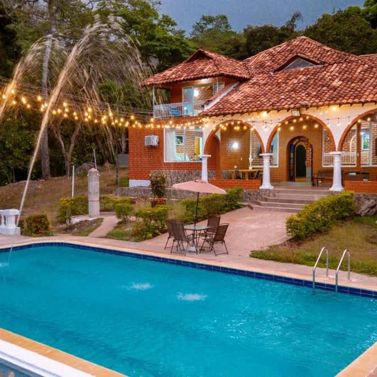 Finca Villa Salma - AC, Piscina, 21 Personas - Villa - 9