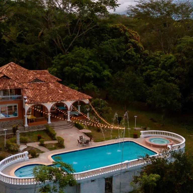 Finca Villa Salma - AC, Piscina, 21 Personas - Villa - 16