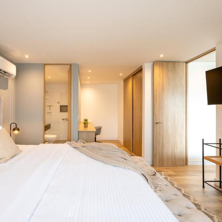 Go Living Suites: Your Medellin Retreat - Apartamento de 2 dormitorios - 30