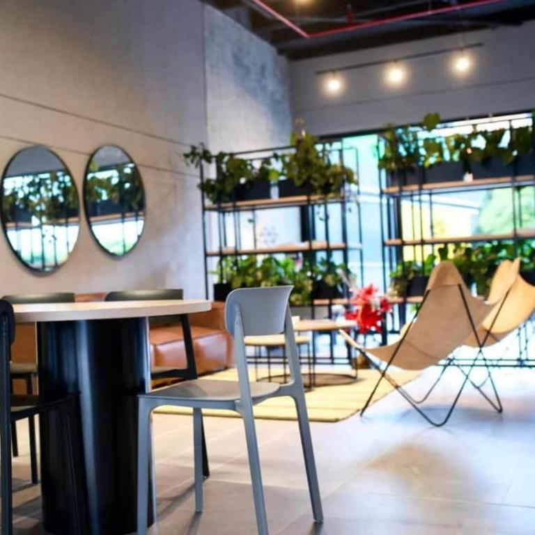 Go Living Suites: Your Medellin Retreat - Apartamento de 2 dormitorios - 51