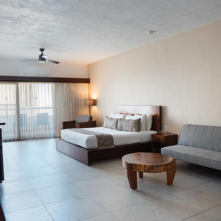 The Mint Resort Isla Mujeres - Superior King Suite - 4