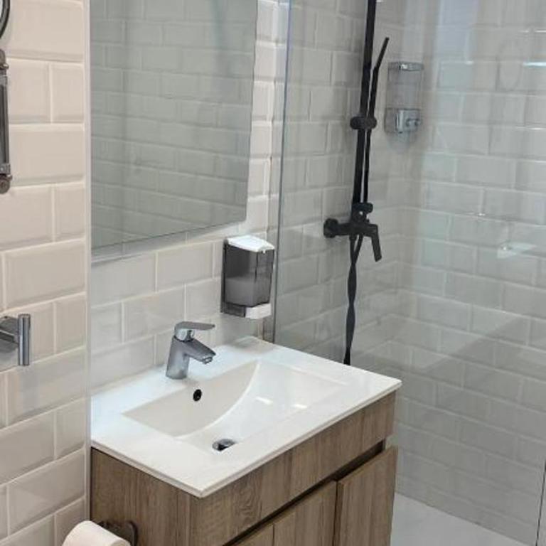 Apartamentos Pío XII, Madrid - Queen Suite - 6