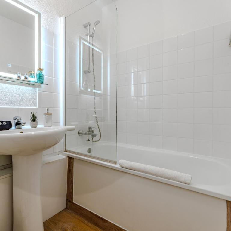 Residence Olympiades - Apartment mit Aussicht und Balkon - 1