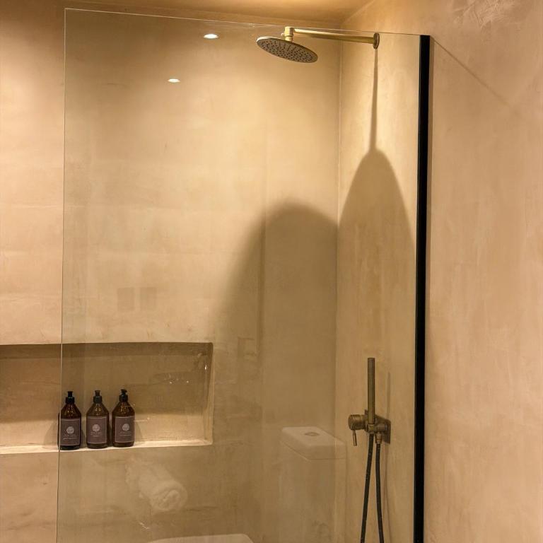 Chateau Montchenot - Estudio Deluxe - 21