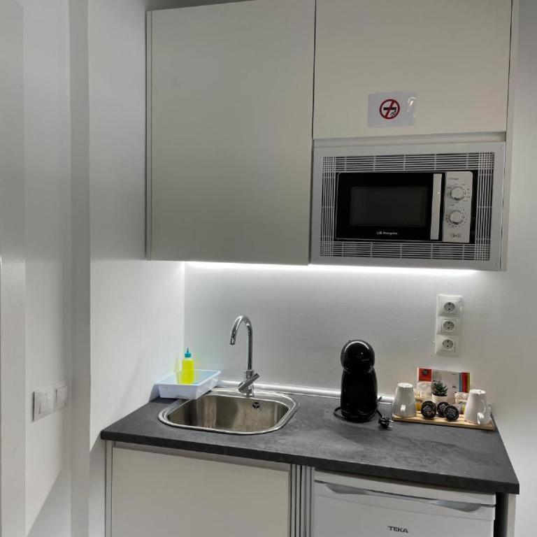 Apartamentos Pío XII, Madrid - Apartment - 3