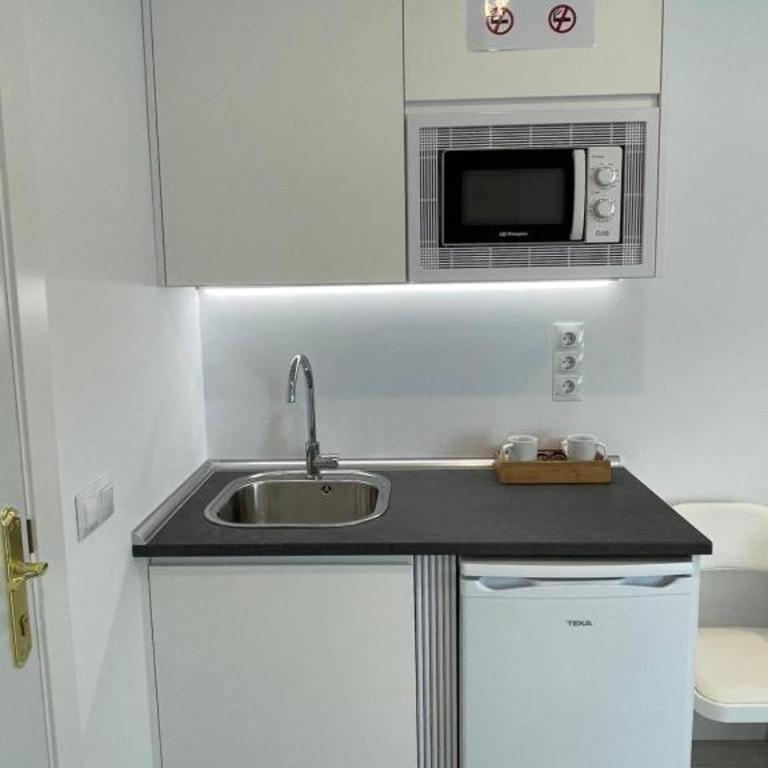 Apartamentos Pío XII, Madrid - Apartment - 2