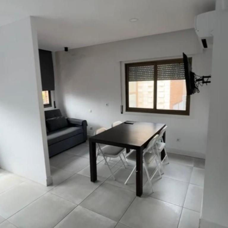 Apartamentos Pío XII, Madrid - Apartment - 2