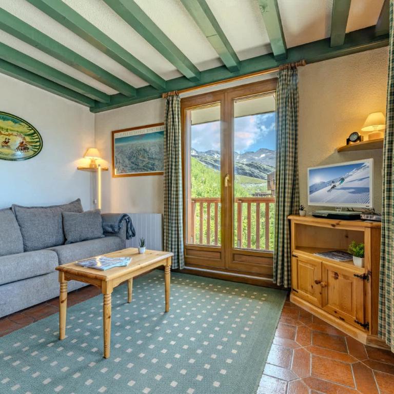 Comfort with Balcony Ski Access and parking - Appartamento con Vista e Balcone - 10