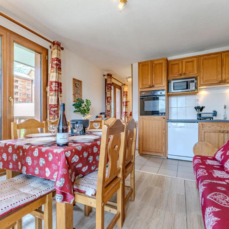 Comfort with Balcony Ski Access and parking - Appartamento con Balcone - 8