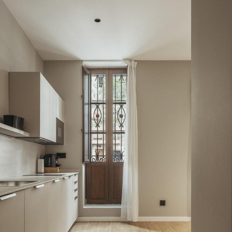 Suites 43 Juan Llorens - Deluxe Apartment - 3