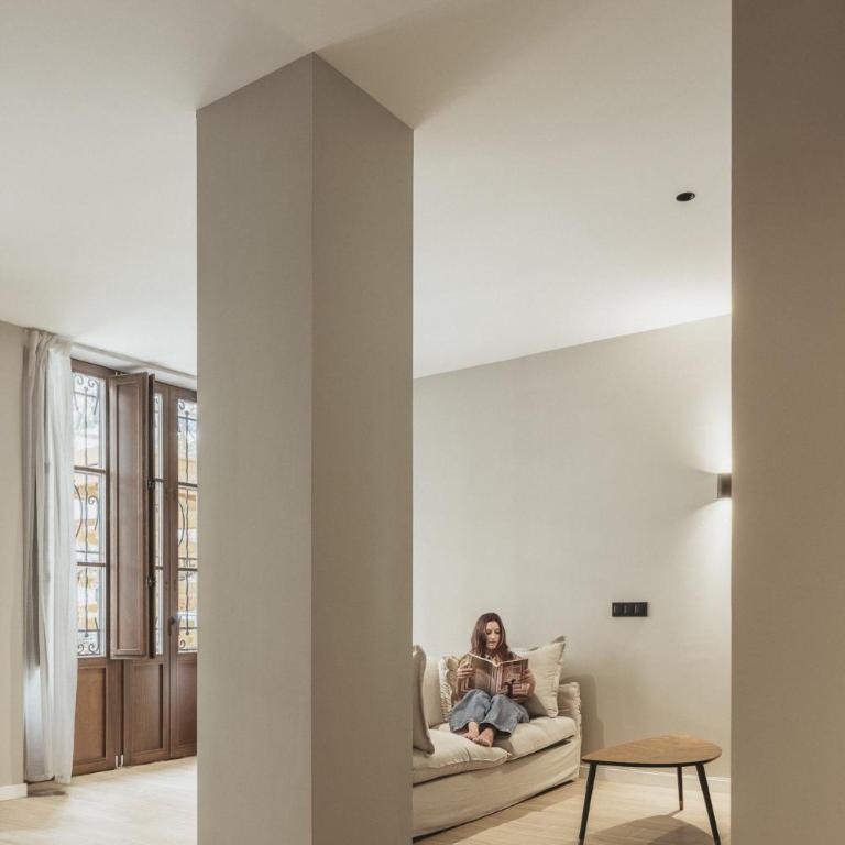 Suites 43 Juan Llorens - Deluxe Apartment - 1
